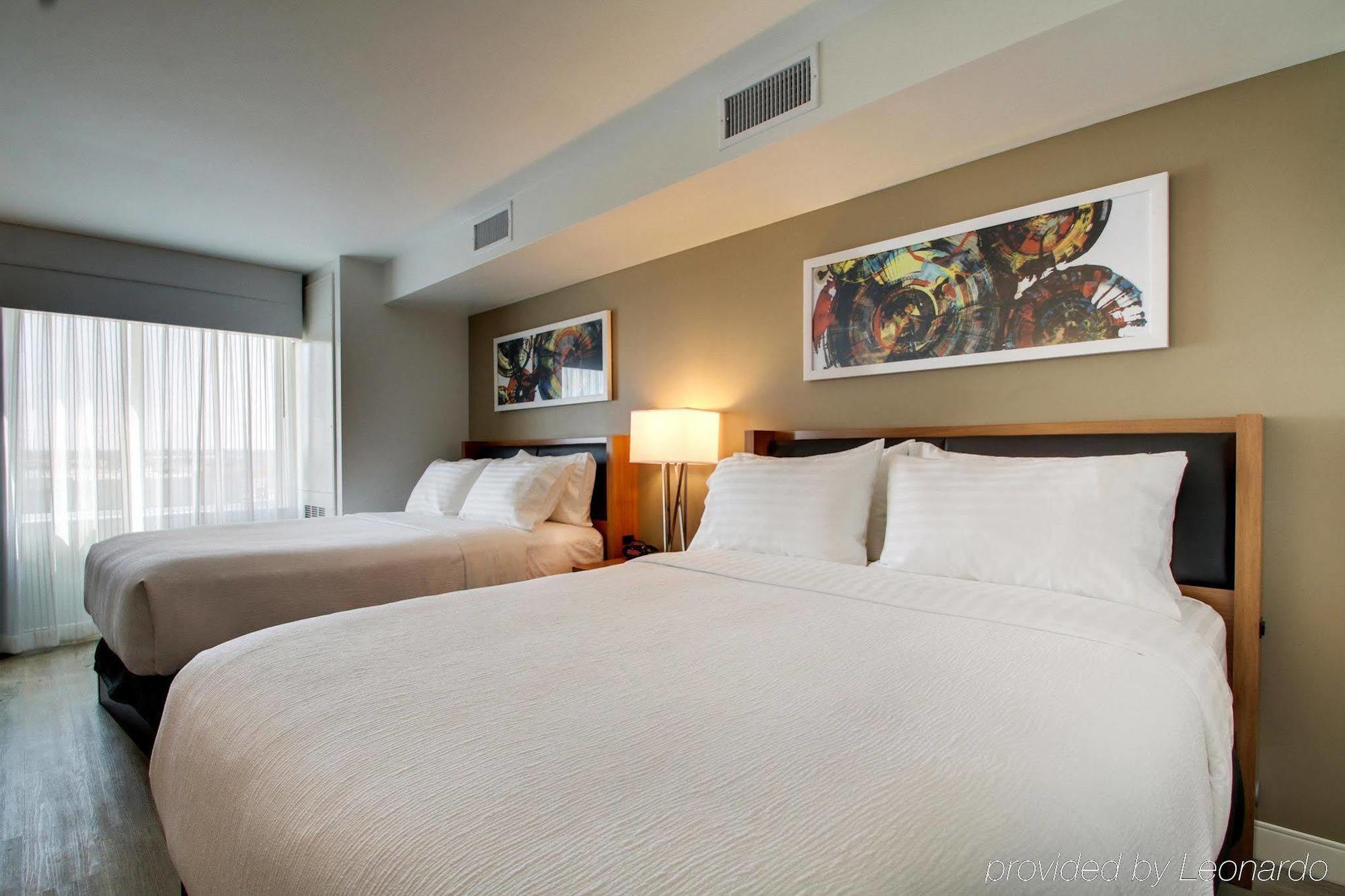 Holiday Inn & Suites Peoria At Grand Prairie By Ihg Buitenkant foto