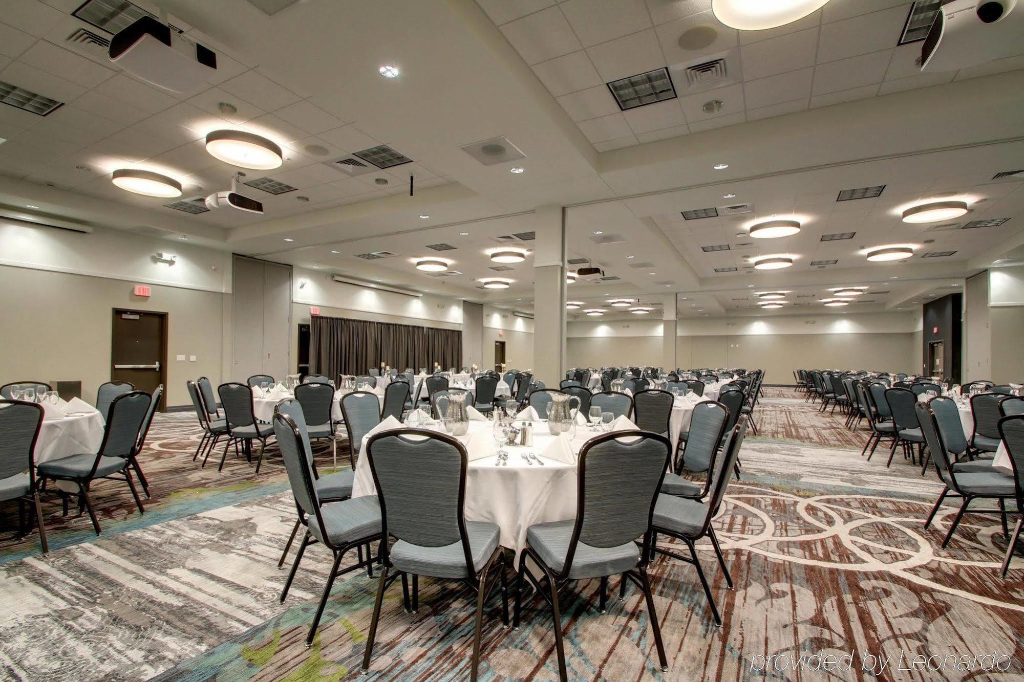 Holiday Inn & Suites Peoria At Grand Prairie By Ihg Buitenkant foto