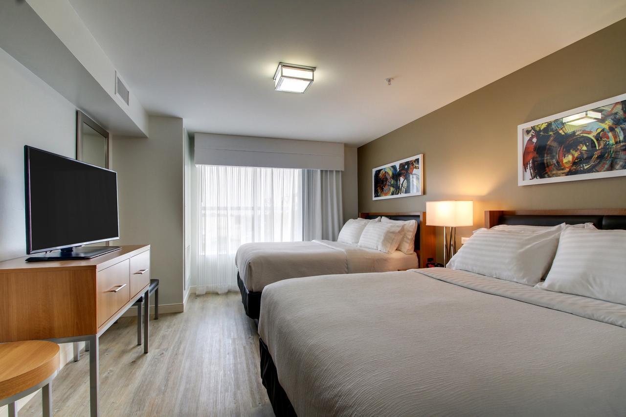 Holiday Inn & Suites Peoria At Grand Prairie By Ihg Buitenkant foto