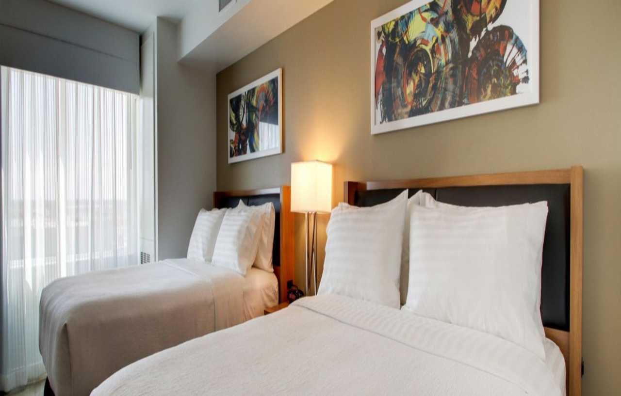 Holiday Inn & Suites Peoria At Grand Prairie By Ihg Buitenkant foto
