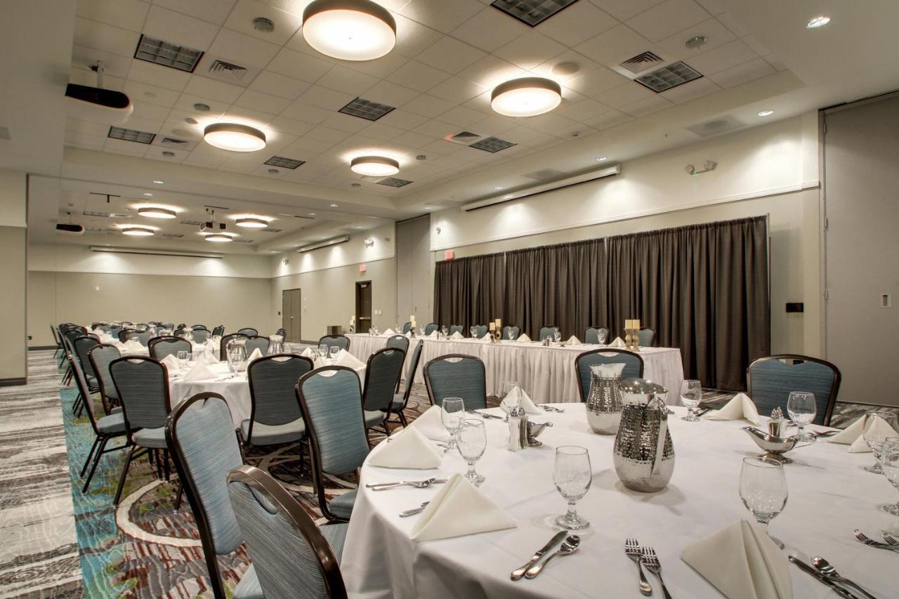 Holiday Inn & Suites Peoria At Grand Prairie By Ihg Buitenkant foto