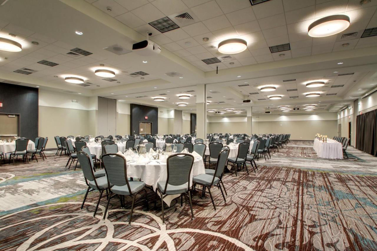 Holiday Inn & Suites Peoria At Grand Prairie By Ihg Buitenkant foto