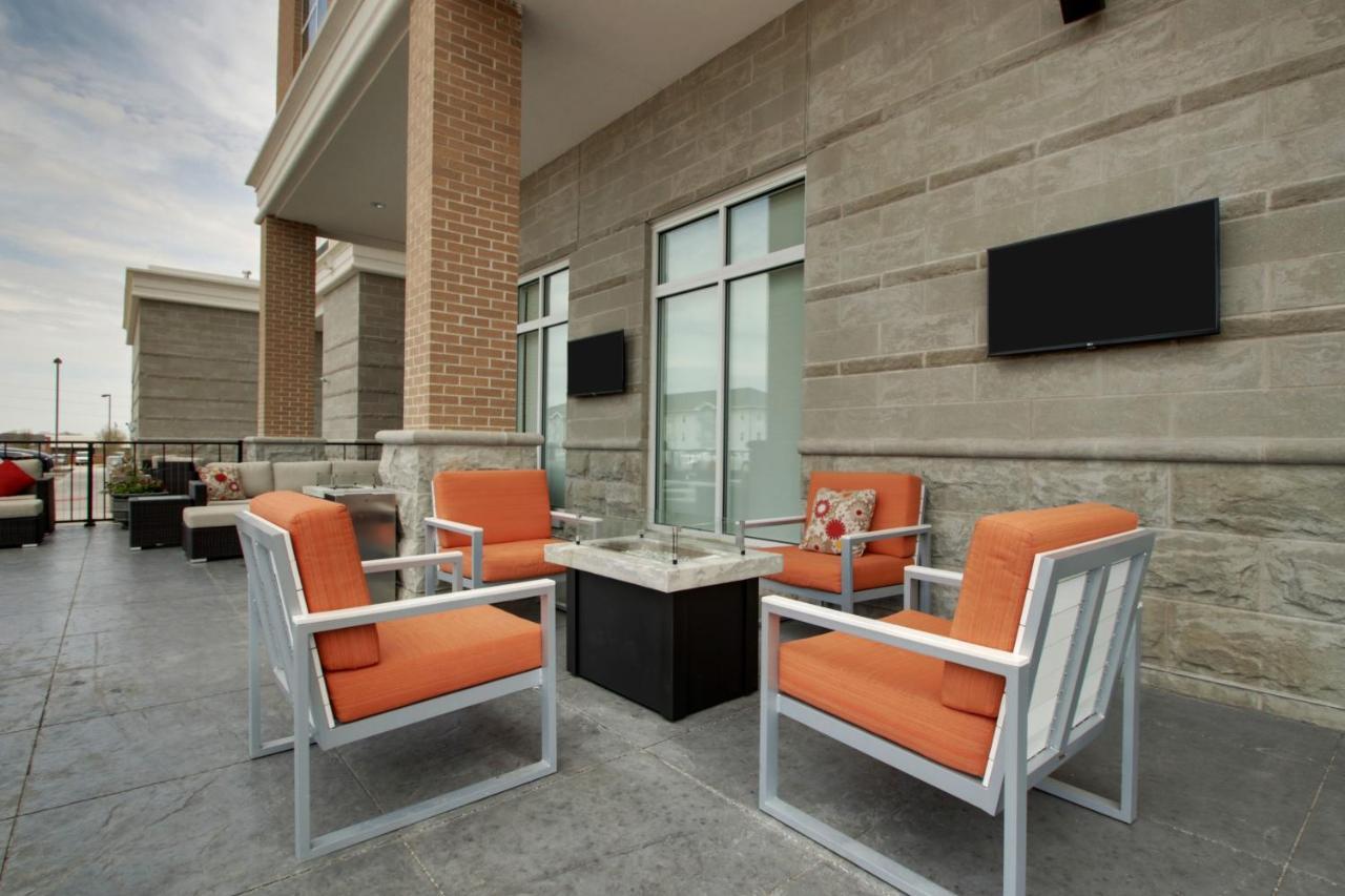 Holiday Inn & Suites Peoria At Grand Prairie By Ihg Buitenkant foto